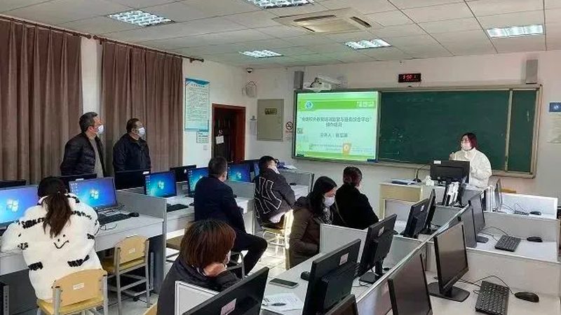 广州企业心理咨询师培训，如何选择合适的团购方案？**